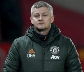 九游体育登录入口-索尔斯克亚：冲撞门将？主裁做了两次错误判罚