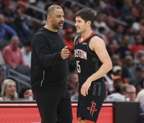 九游体育app下在-终于悟了！火箭重用谢泼德第四节DNP阿门 1内4外才能拔高进攻上限