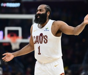 九游体育app下在-哈登&amp;米切尔出战！ESPN明日胜率预测：骑士高达61.8% 魔术为38.2%