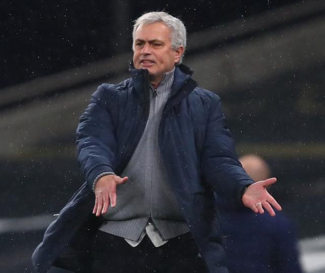 1611874710682029132.jpg 38609258-9197131-image-a-71_1611871617339.jpg